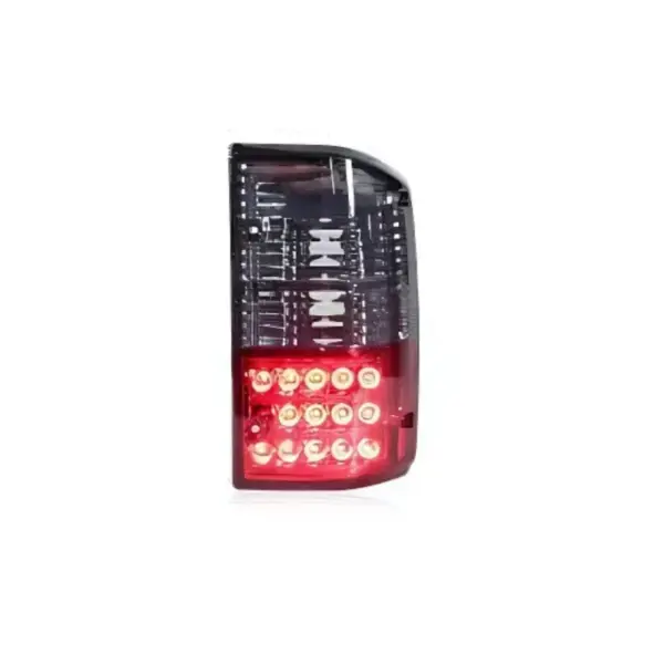 lampa-spate-dreapta-nissan-patrol-y60-off-road-iluminare-puternica-si-durabila-2748__w800_h800_c