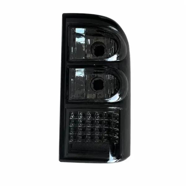 lampa-stop-dreapta-led-off-road-pentru-nissan-patrol-y61-3832__w800_h800_c