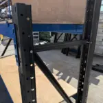 Индустриална работна маса с панел от шперплат L2000 x D600 x H1000/1500 мм – 1000 кг/ниво, СИВО И СИНЬО - Image 4