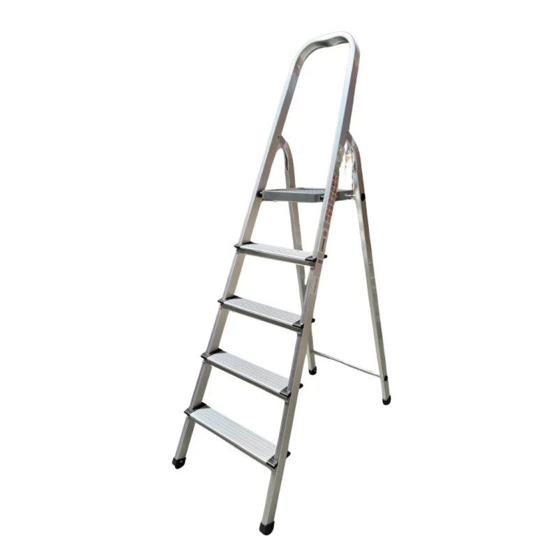 scara-pliabila-5-trepte-structura-metalica-rezistenta-si-compacta-635__w800_h800_c Сгъваема алуминиева стълба с 5 стъпала – Здрава и компактна метална конструкция - Image 1