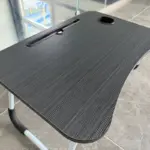 Сгъваема маса за лаптоп, 60x40x28см, черна – Модерен дизайн, изработен от MDF и метал - Image 6